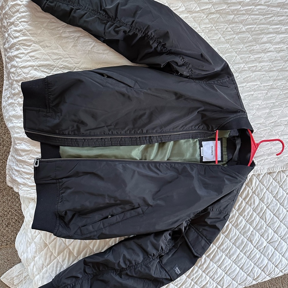 Pull&Bear black bomber jacket